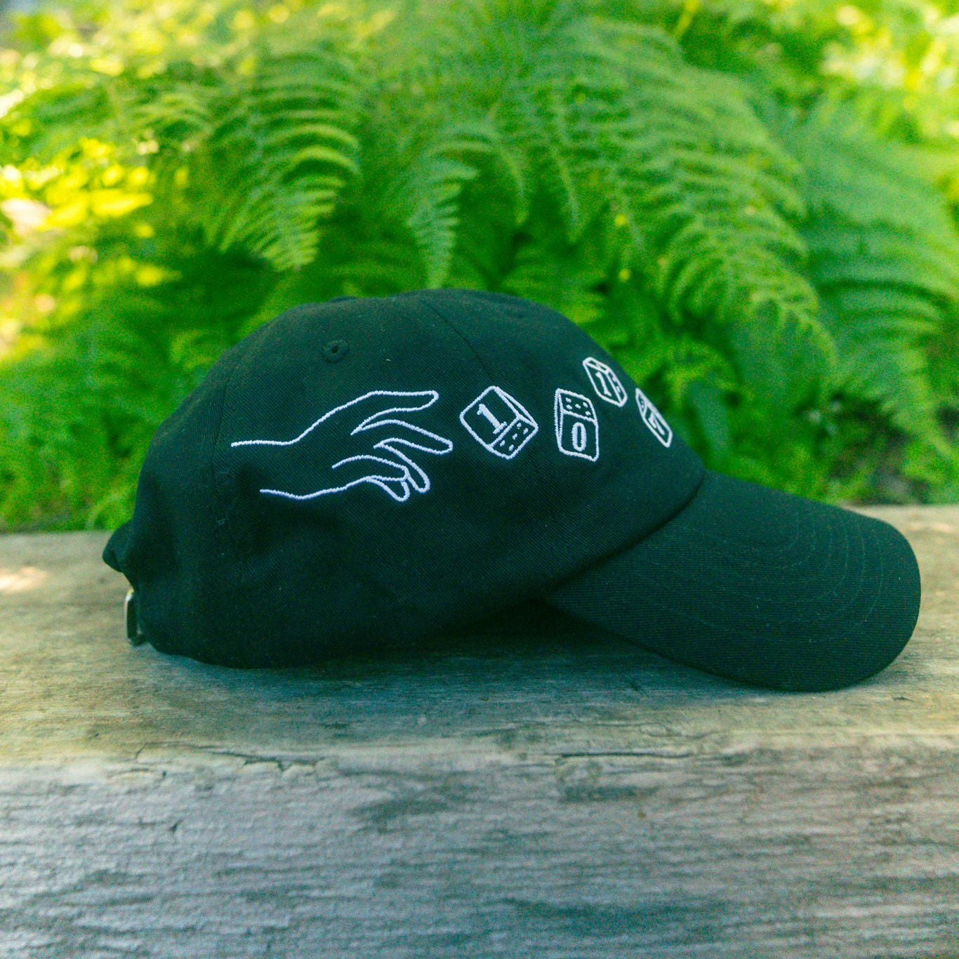 1017 Black on white hat